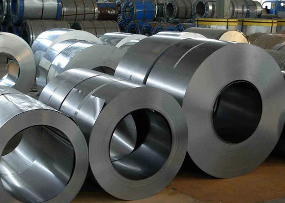 Largeur professionnelle de SAE Cold Rolled Steel Coil 1250mm en métal