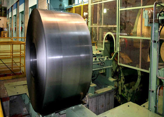Largeur professionnelle de SAE Cold Rolled Steel Coil 1250mm en métal