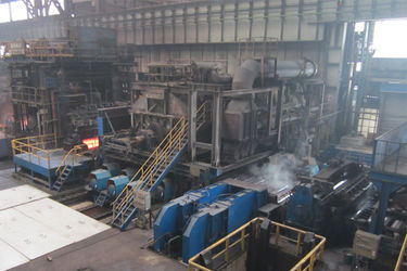 Gnee (Tianjin) Multinational Trade Co., Ltd. ligne de production en usine
