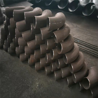 Les garnitures de tuyau sans couture d'acier au carbone écartent les coudes d'un coup de coude soudés bout à bout 90 degrés